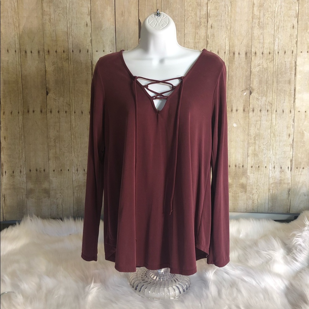 NWOT Tie Up Front V-Neck Long Sleeve Top